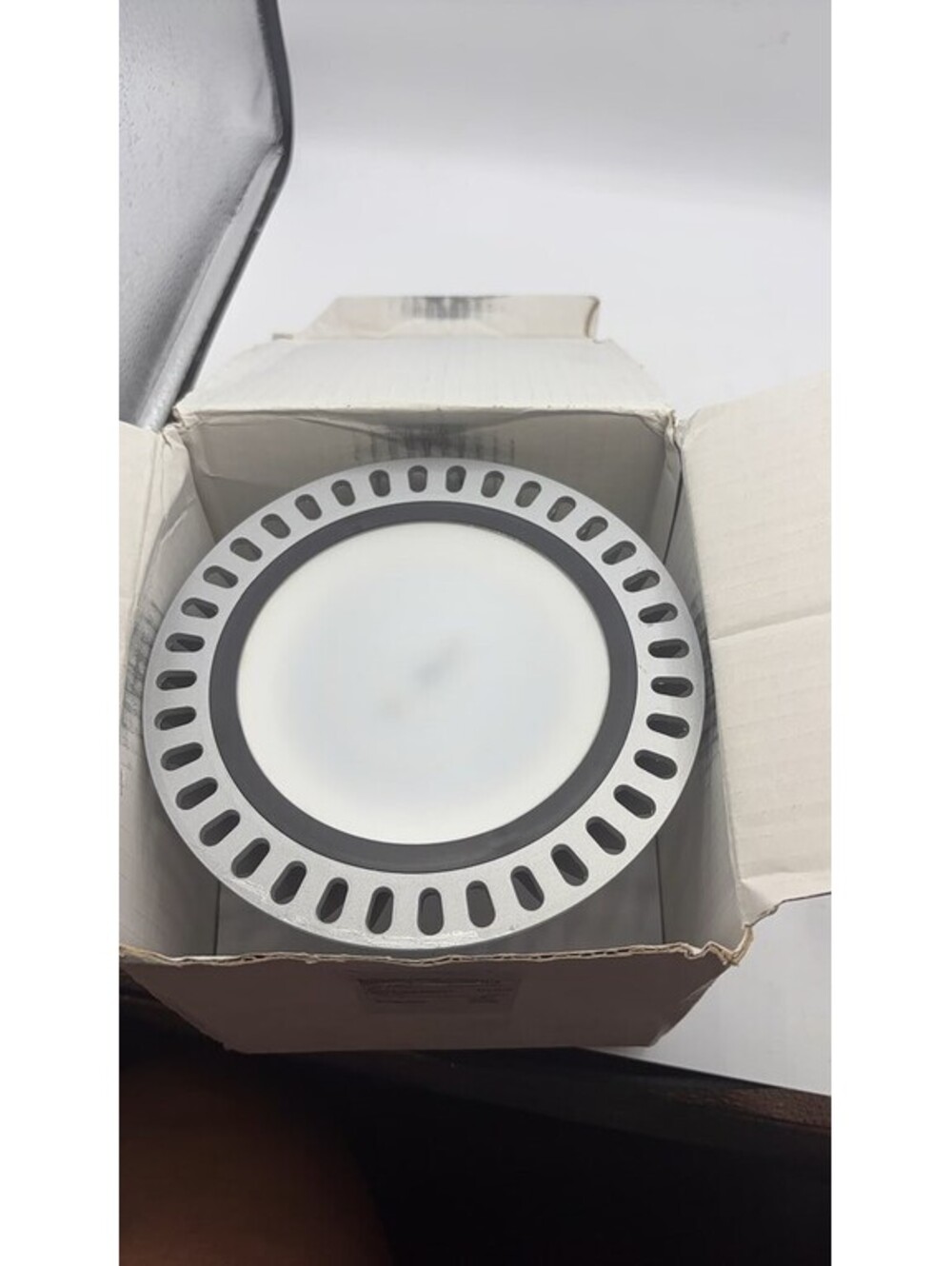 LED Downlight Fixture - Picture 1 of 2